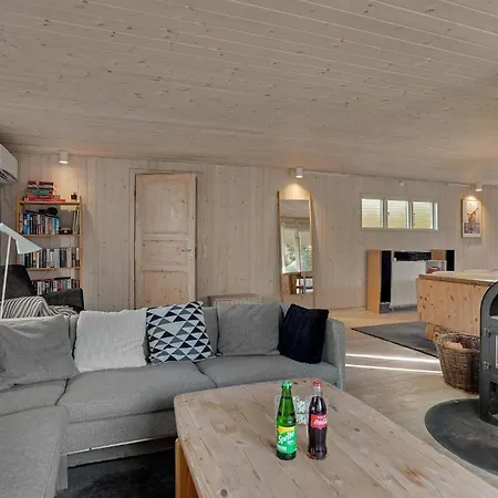 Dom wakacyjny Two-bedroom In